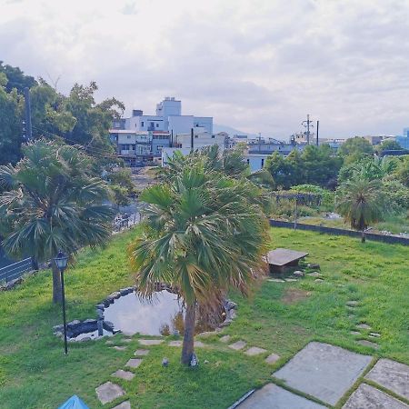 Yilan Beitou No.117 Acomodação com café da manhã Luodong Exterior foto